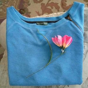 ⛔Sold out⛔🌷Ralph Lauren Blue blouse with Zipper